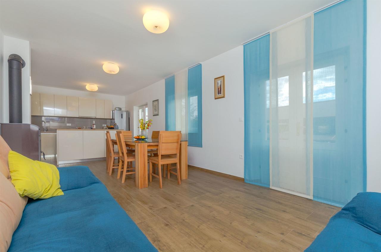 Apartments Mimi Primošten Eksteriør bilde