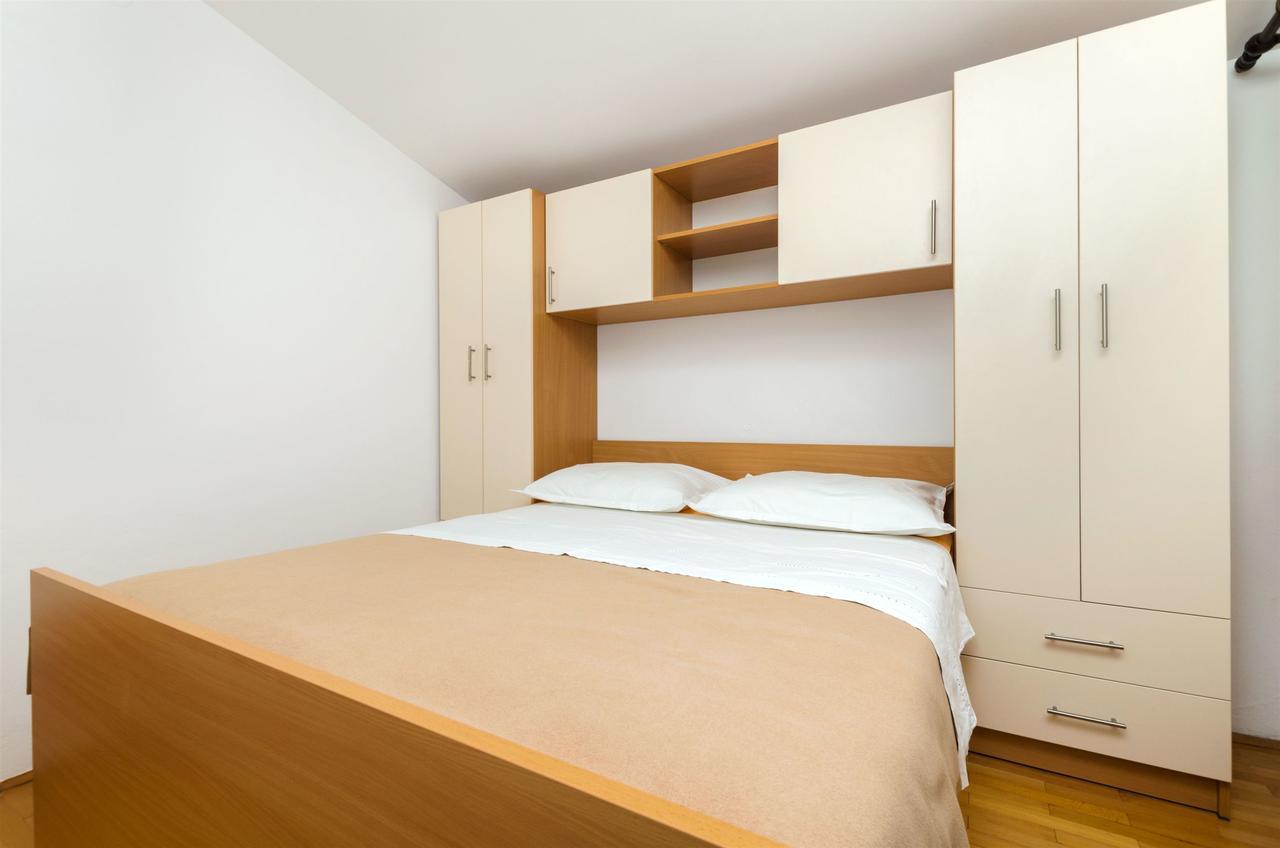 Apartments Mimi Primošten Eksteriør bilde